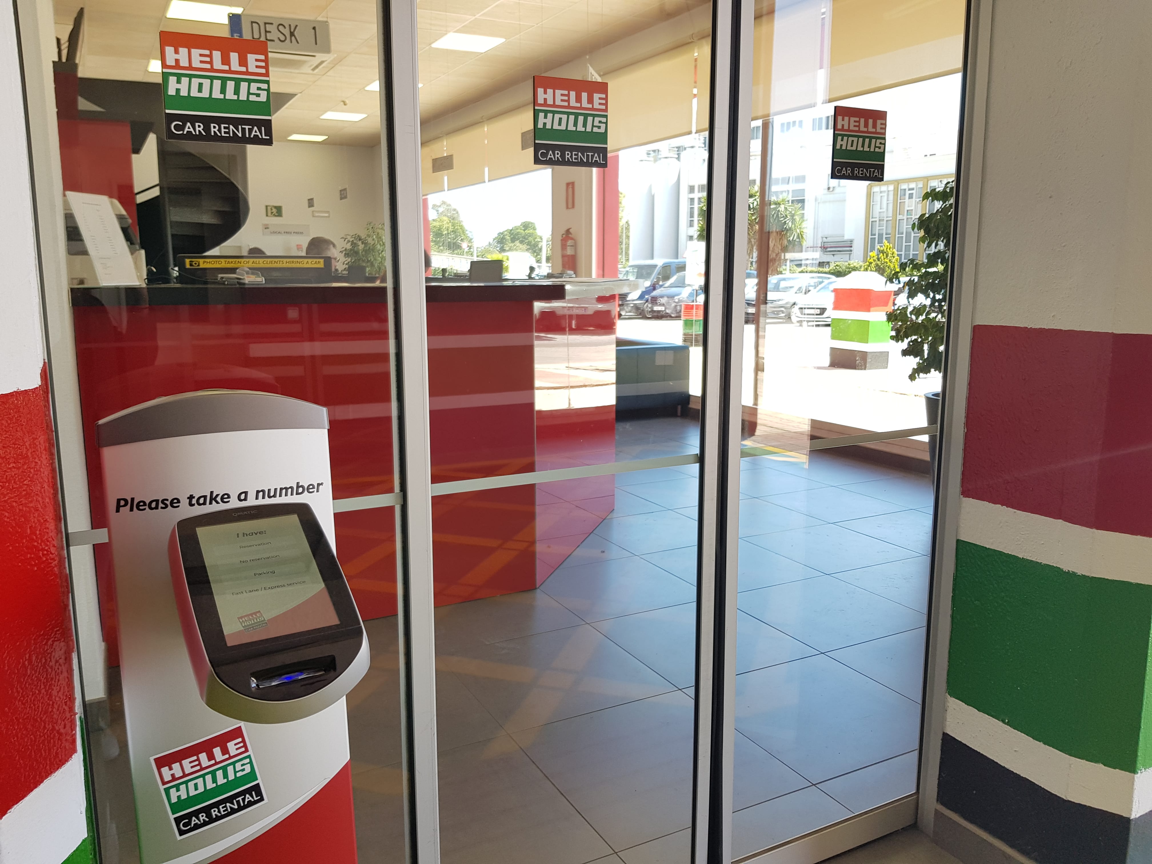 Helle Hollis Car Rental ha implantado la tecnología de Qmatic para